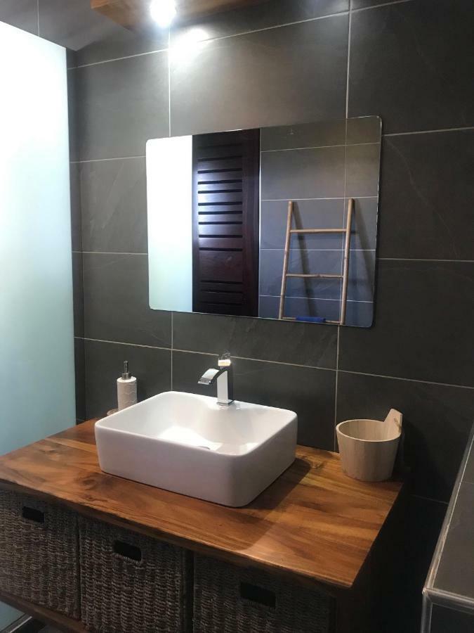 סן-פייר 2 Chambres Avec Piscine Dans Maison Creole מראה חיצוני תמונה
