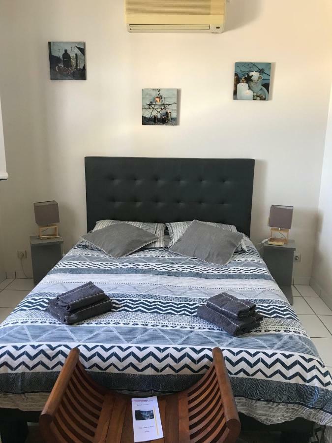 סן-פייר 2 Chambres Avec Piscine Dans Maison Creole מראה חיצוני תמונה